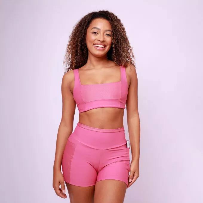 Short Com Bolso Recorte Shine - Rosa Chá