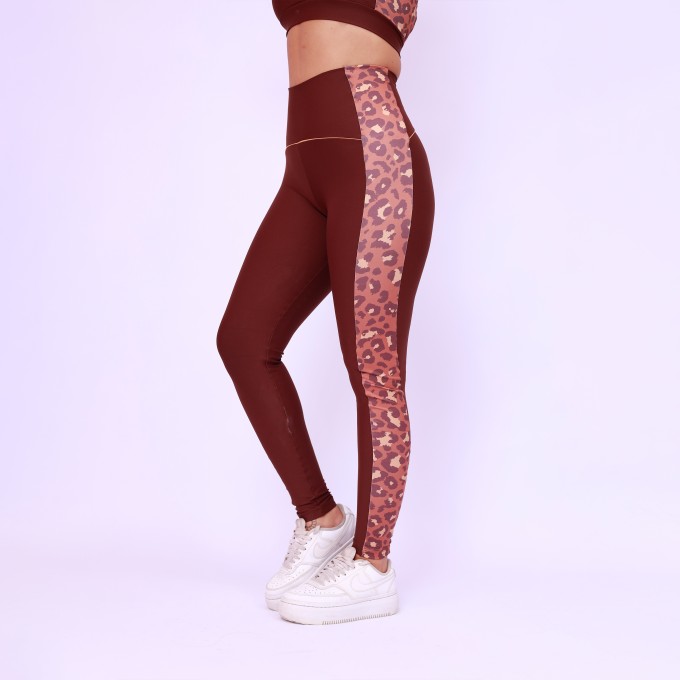 Legging Cós Anatômico Lateral Estampada - Onça Chocolate