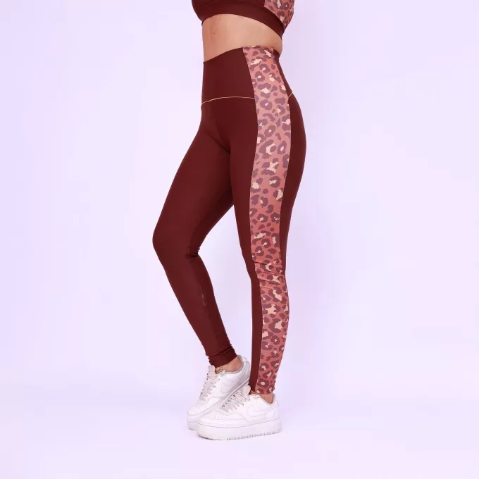 Legging Cós Anatômico Lateral Estampada - Onça Chocolate