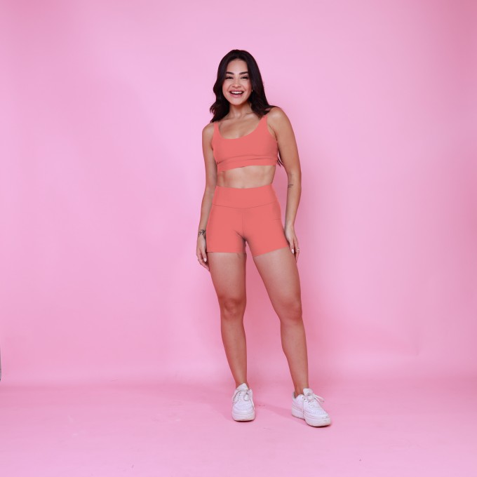 Conjunto Top Camiseta & Short com Bolso Unilateral - Coral