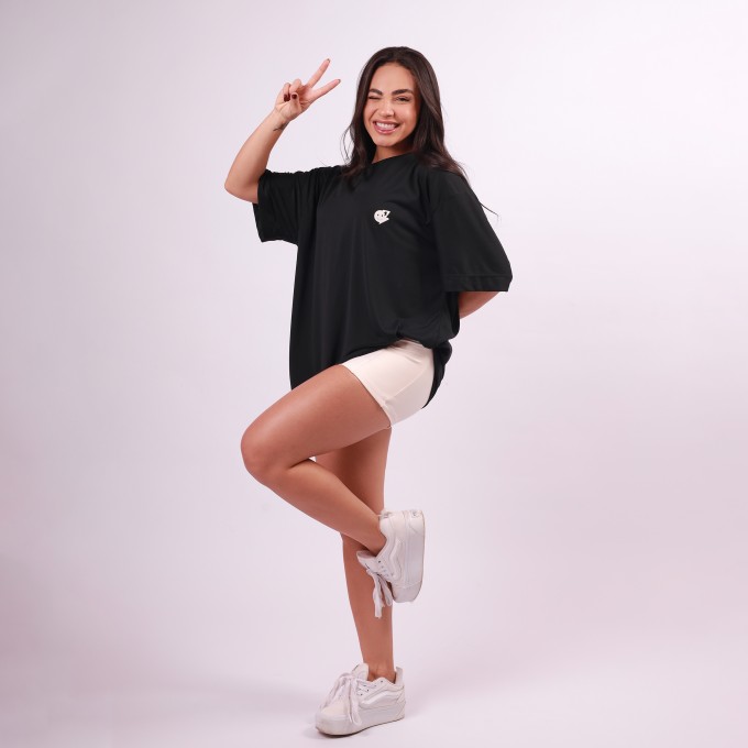T-SHIRT OVERSIZED SPORT ATLETA - PRETO & OFF WHITE