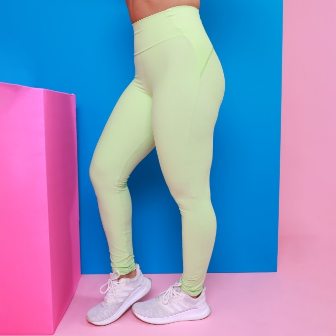 Legging Fit Bolso Cós - Verde Kiwi