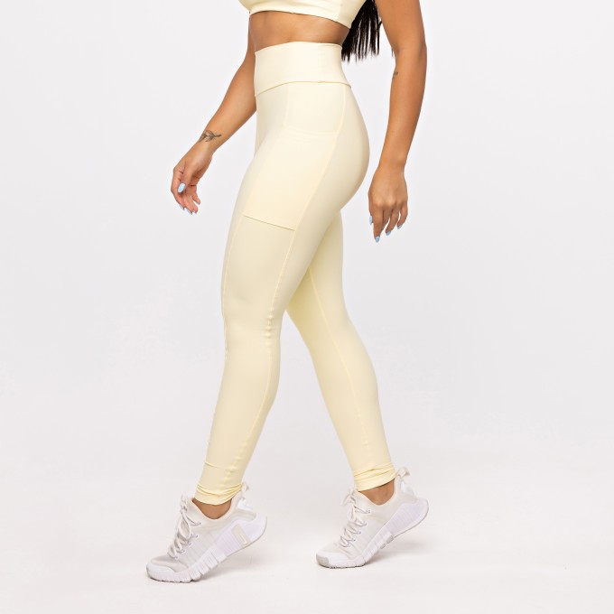 Legging Básica com Bolso - Manteiga